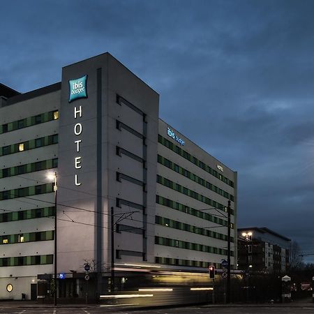 Ibis Budget Manchester Salford Quays Екстер'єр фото