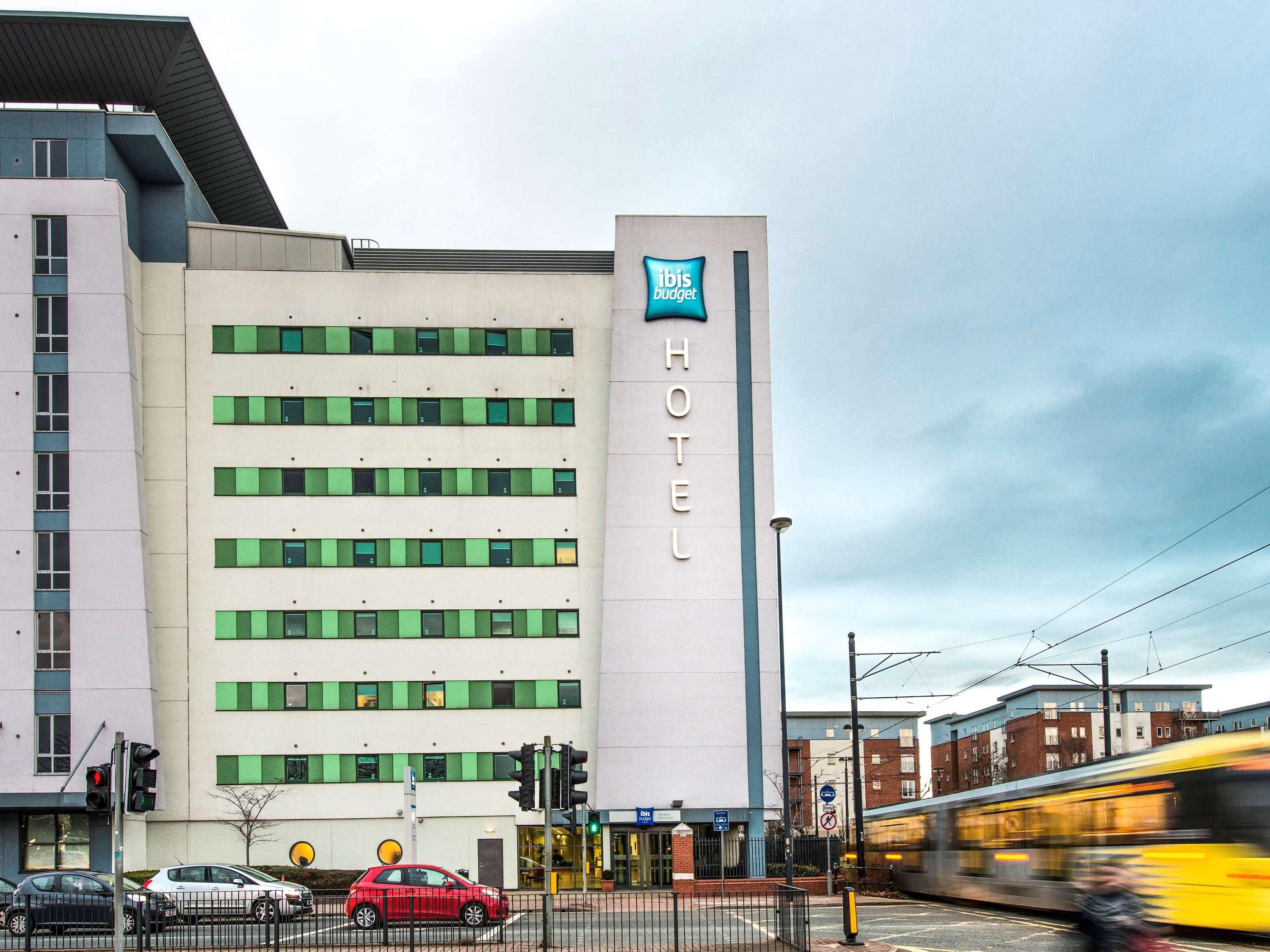 Ibis Budget Manchester Salford Quays Екстер'єр фото