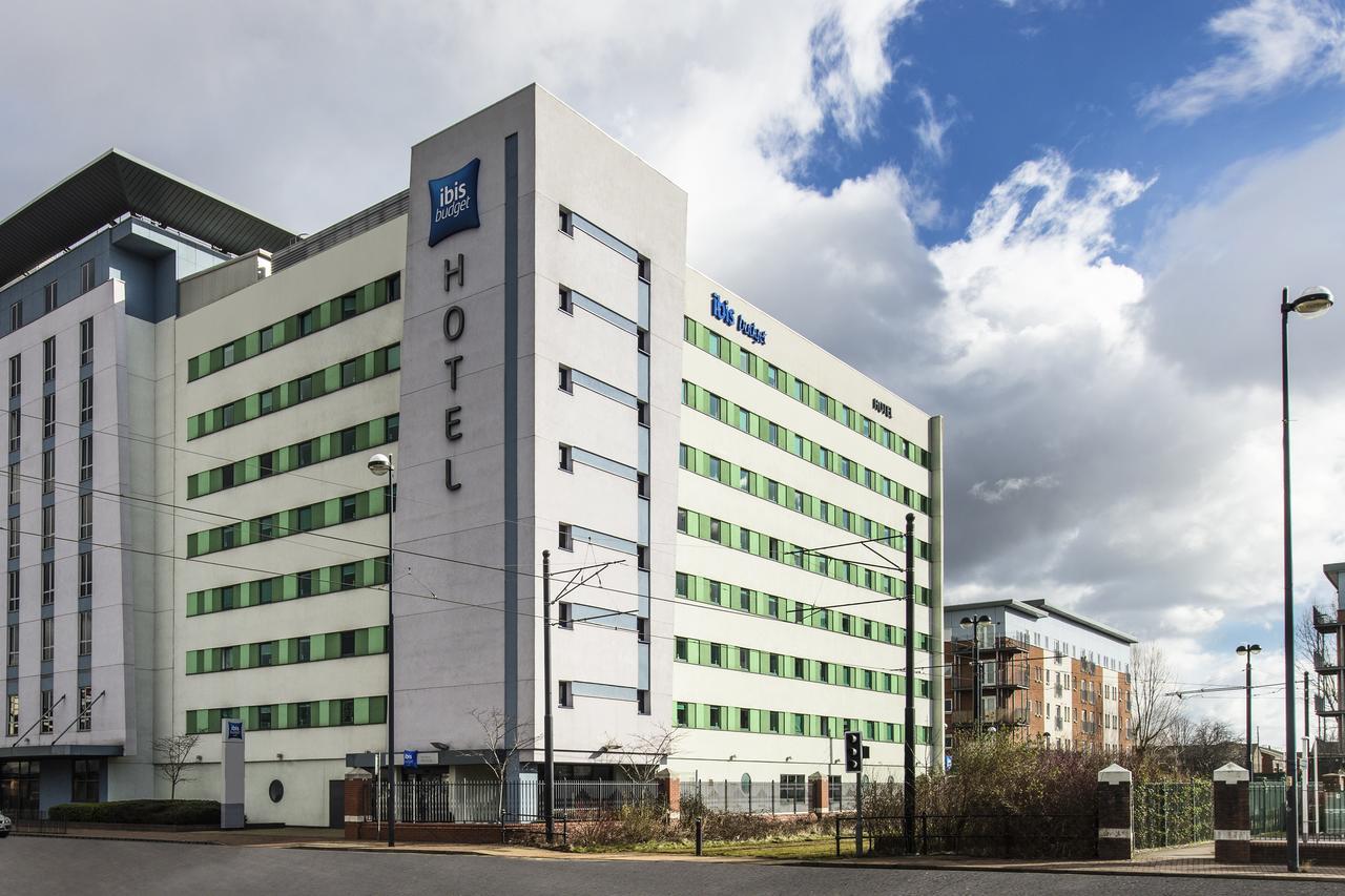 Ibis Budget Manchester Salford Quays Екстер'єр фото